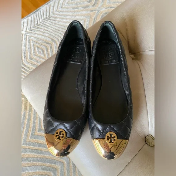 Preloved Tory Burch Kaitlyn black quilted good cap toe ballet flats size 5 - Picture 1 of 16